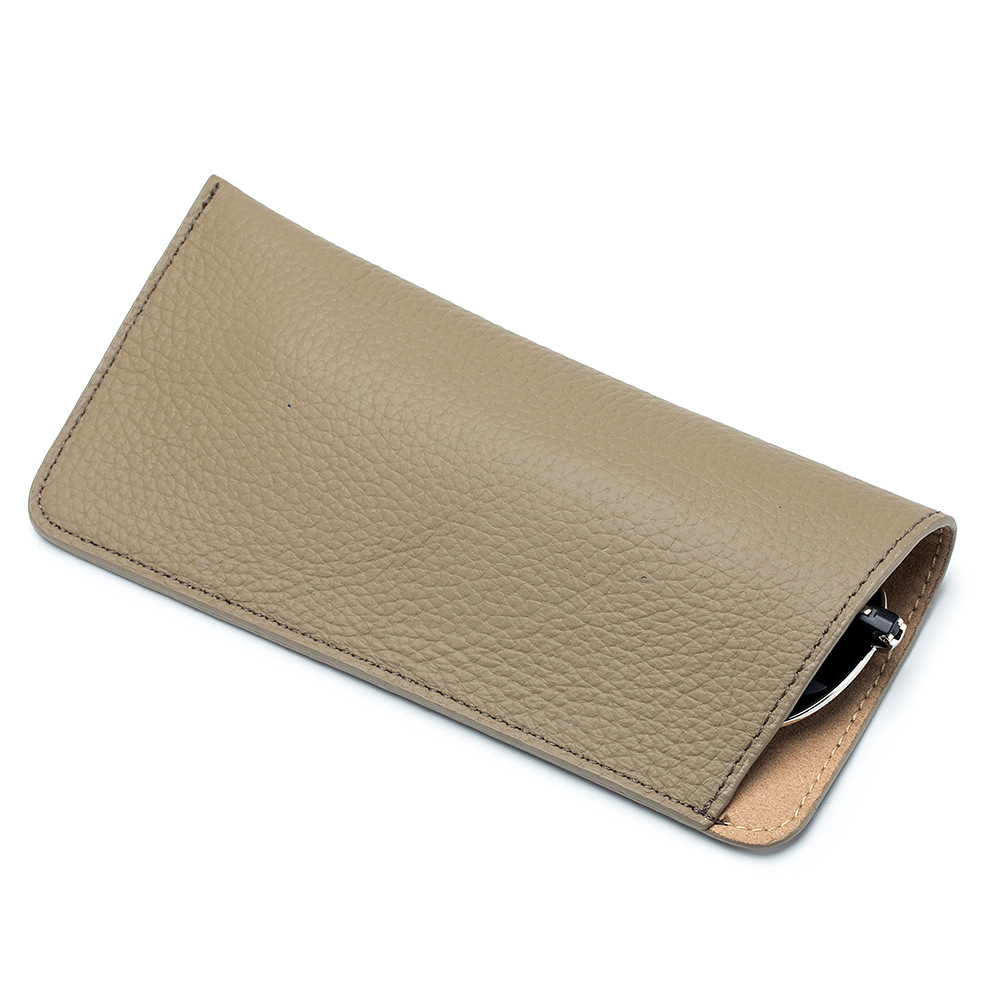 New 2022 Glasses Bag Soft Genuine Leather Sunglasses Bag Portable Men And Women Sunglasses Protective Cover