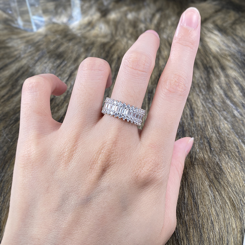 Eternity Lab Moissanite Diamond Ring 100% Real 925 Sterling Silver Party Wedding Band Rings for Women Men Engagement Jewelry