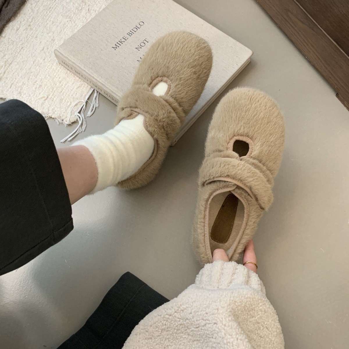 Women's Casual Shoes:Flat Bottom Fashion Mary Jane Shoes Outside Wear Winter Fleece Warm,Black/Beige/Khaki,Free shipping 8c9a