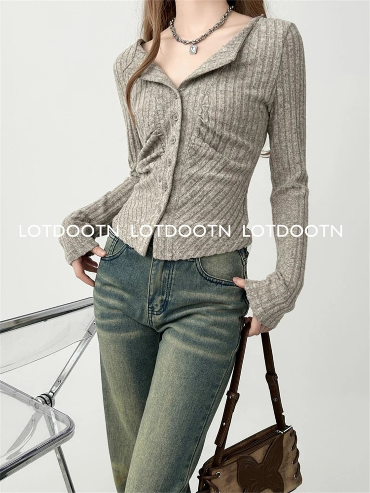 LOTDOO Autumn Womens Lace Button Front Collar Long Sleeve Korean Y2k Style Ultra Thin Knitted T-Shirt 241111