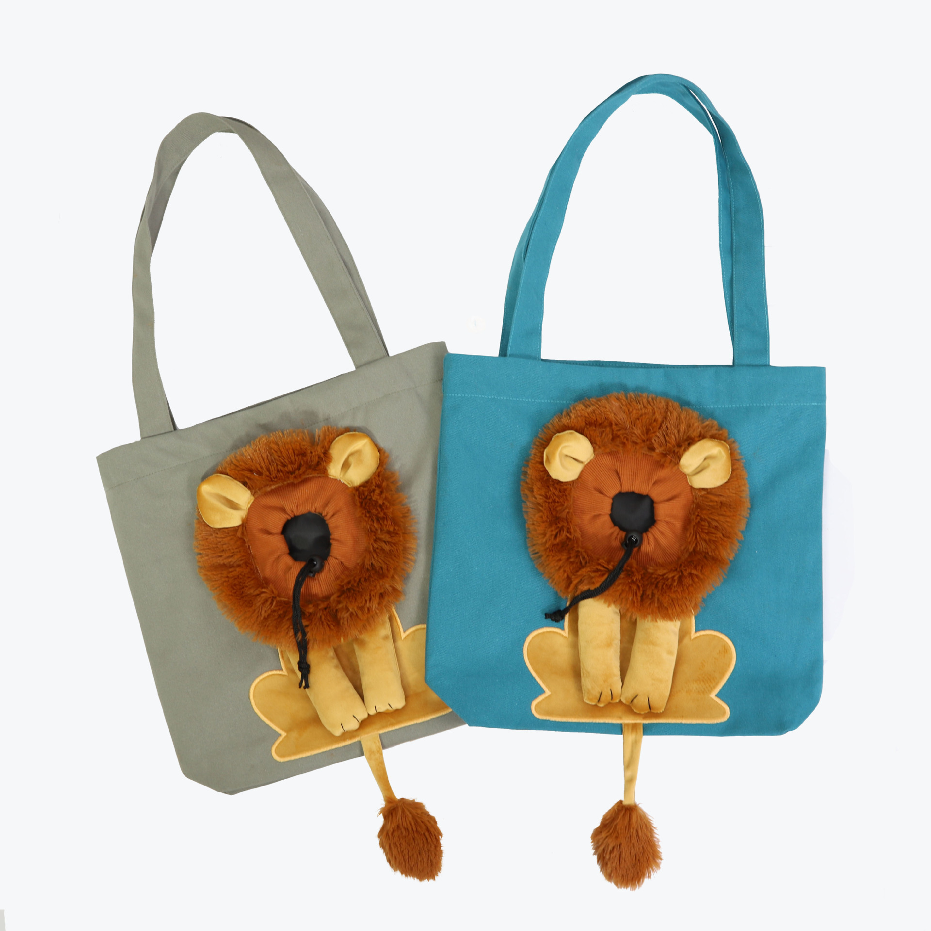New Design Soft Pet Carriers Lion Portable Breathable Pet Handbag With Safety Zippers