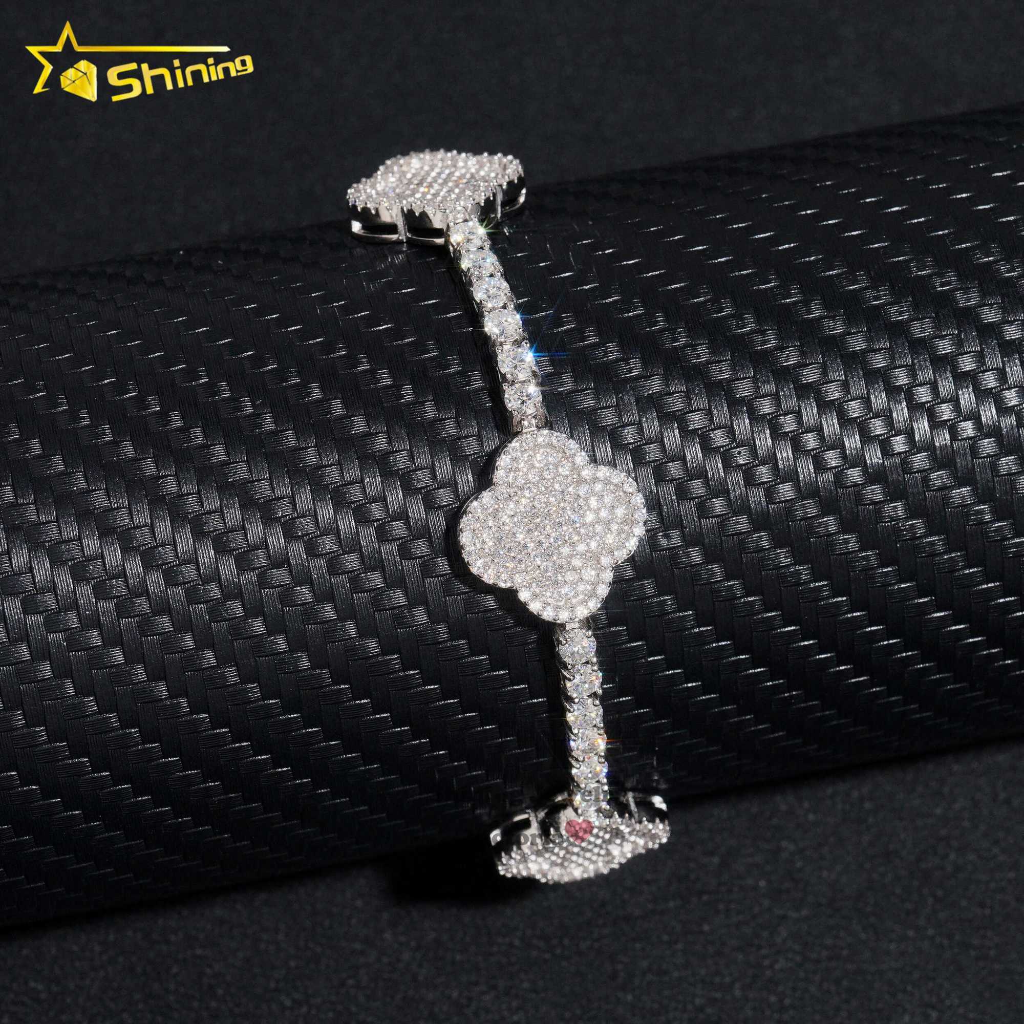 Pendant Necklaces Stylish New Arrival Fashion Femme Design Sier VVS Moissanite Dia Iced Out Four Leaf Clover Tennis Chain Bracelet