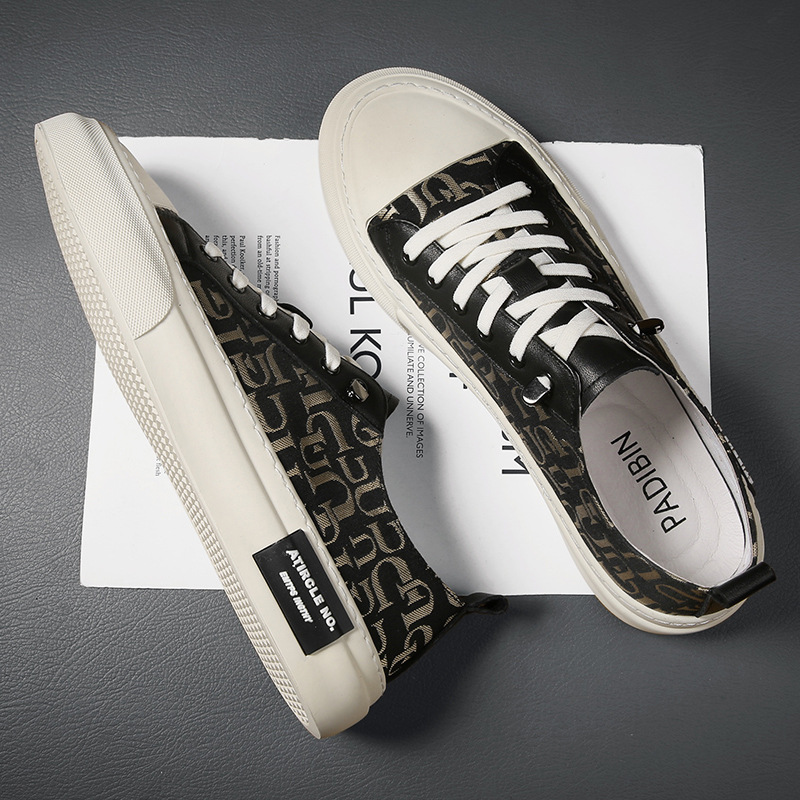 New Men Casual Shoes 2024 Spring Fashion Letter Print Leather Canvas Patchwork Flat Skateboard Shoes Street Cool Sneakers
