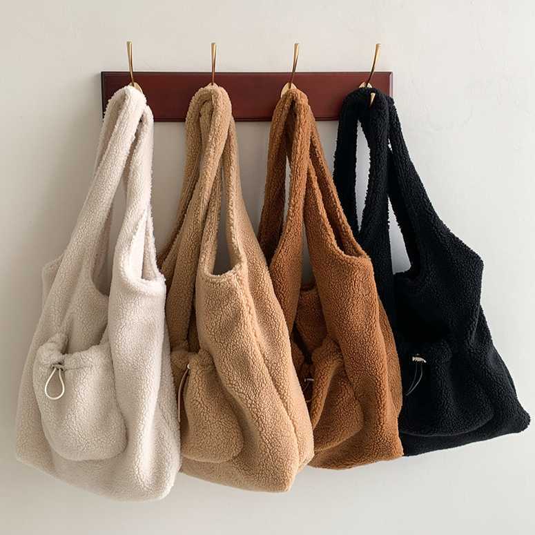 Lamb Fleece Shoulder Bag, Women's Versatile Large Capacity Autumn/Winter Cute Plush Tote Bag, Lazy Style Shopping Bag 241115