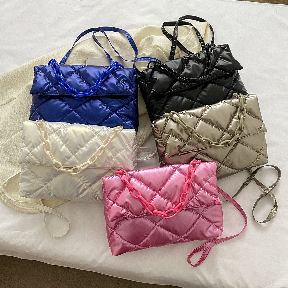 Women Shoulder Bag Large Capacity Nylon Tote Bag Fashionalbe Clutch Bag Rhombus Simple Female Commuter Handbag for Office Travel