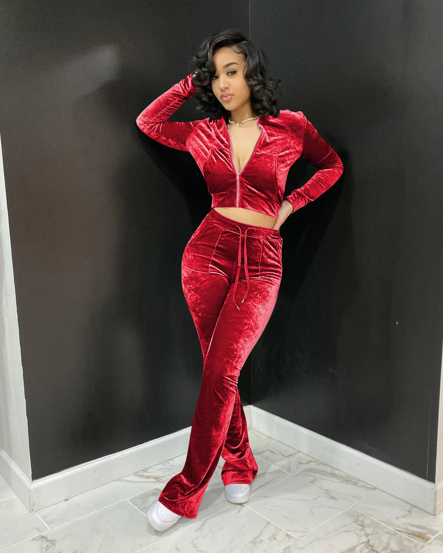 Autumn Winter Velvet Outfit Sexy Women Two Piece Matching Set High Street Casual Tracksuit Hooded TopFlare Pants 241111