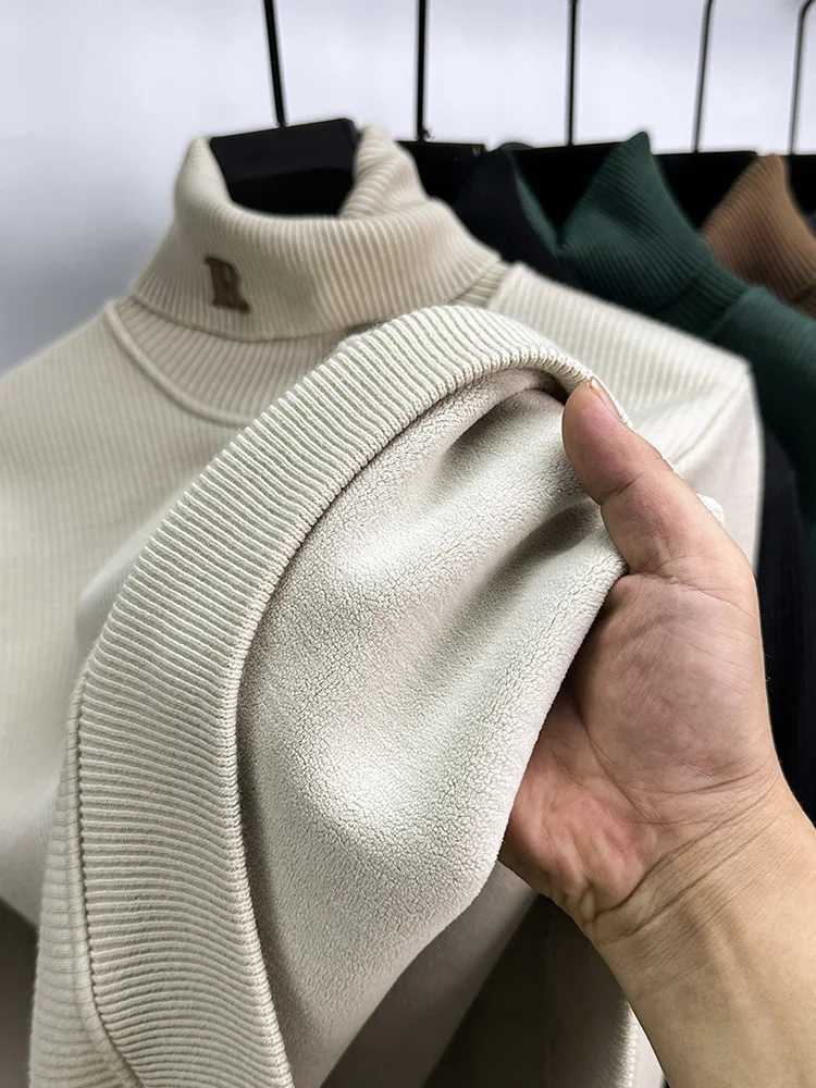 High Quality High end luxury mens embroidered sweater autumn and winter design new business and leisure high neck knitting trend turtle neck T241111