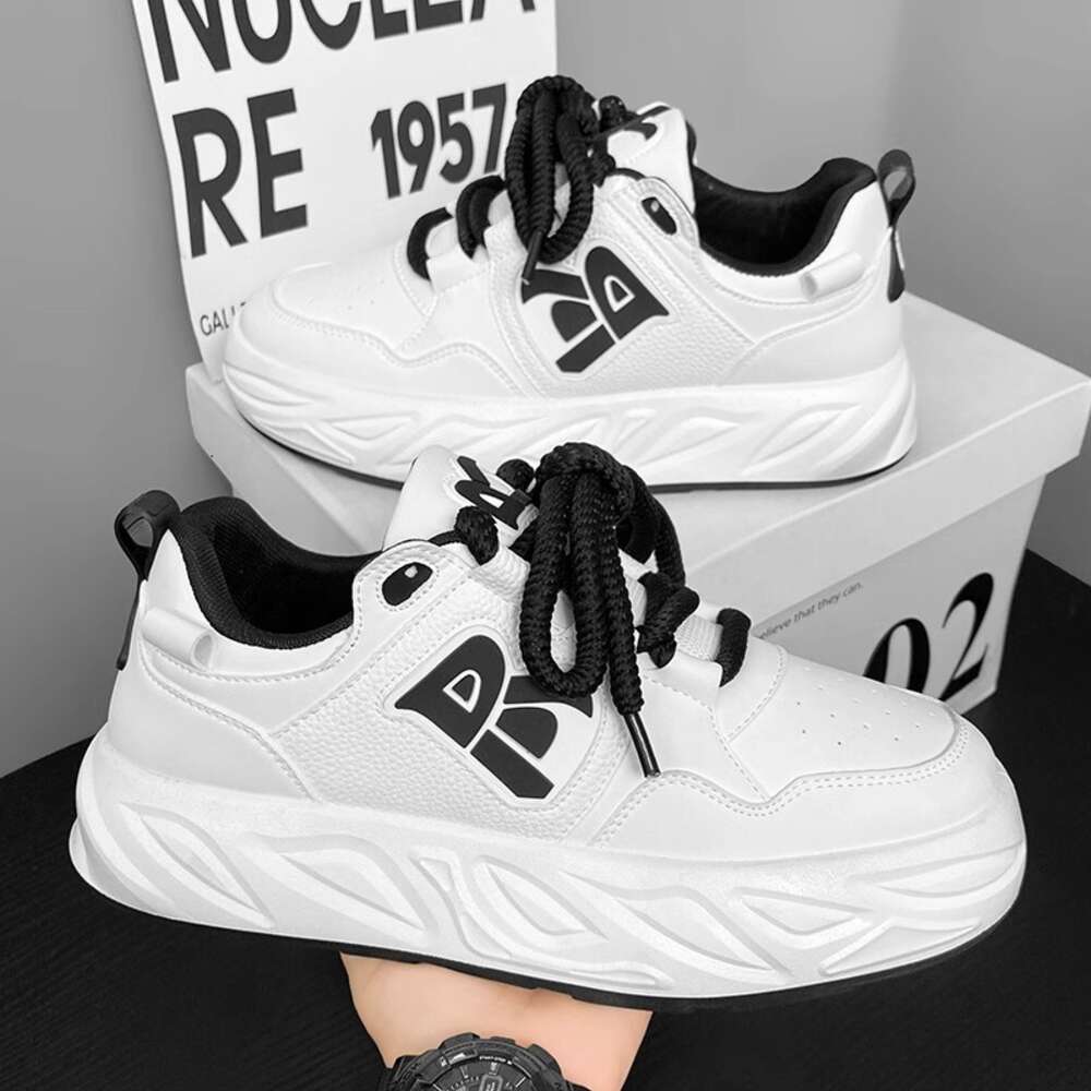 Bread Men's with Thick Soles Winter High Internal Height Board for Teenagers in Spring, Niche and Trendy White Shoes ddmythur