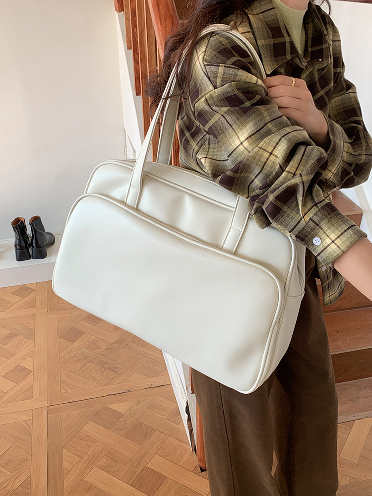 2025 Designer Autumn/Winter 3 2024 Versatile Large Capacity Tote Women's Premium Single Shoulder Bag