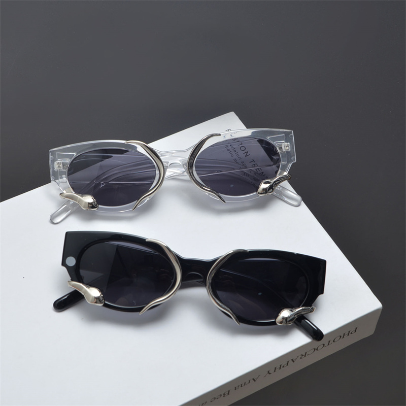 Luxury Brand Steampunk Rectangle Sunglasses Women Small Frames Punk Cat Eye Snake Sun Glasses Men Eyewear Shades Glasses UV400