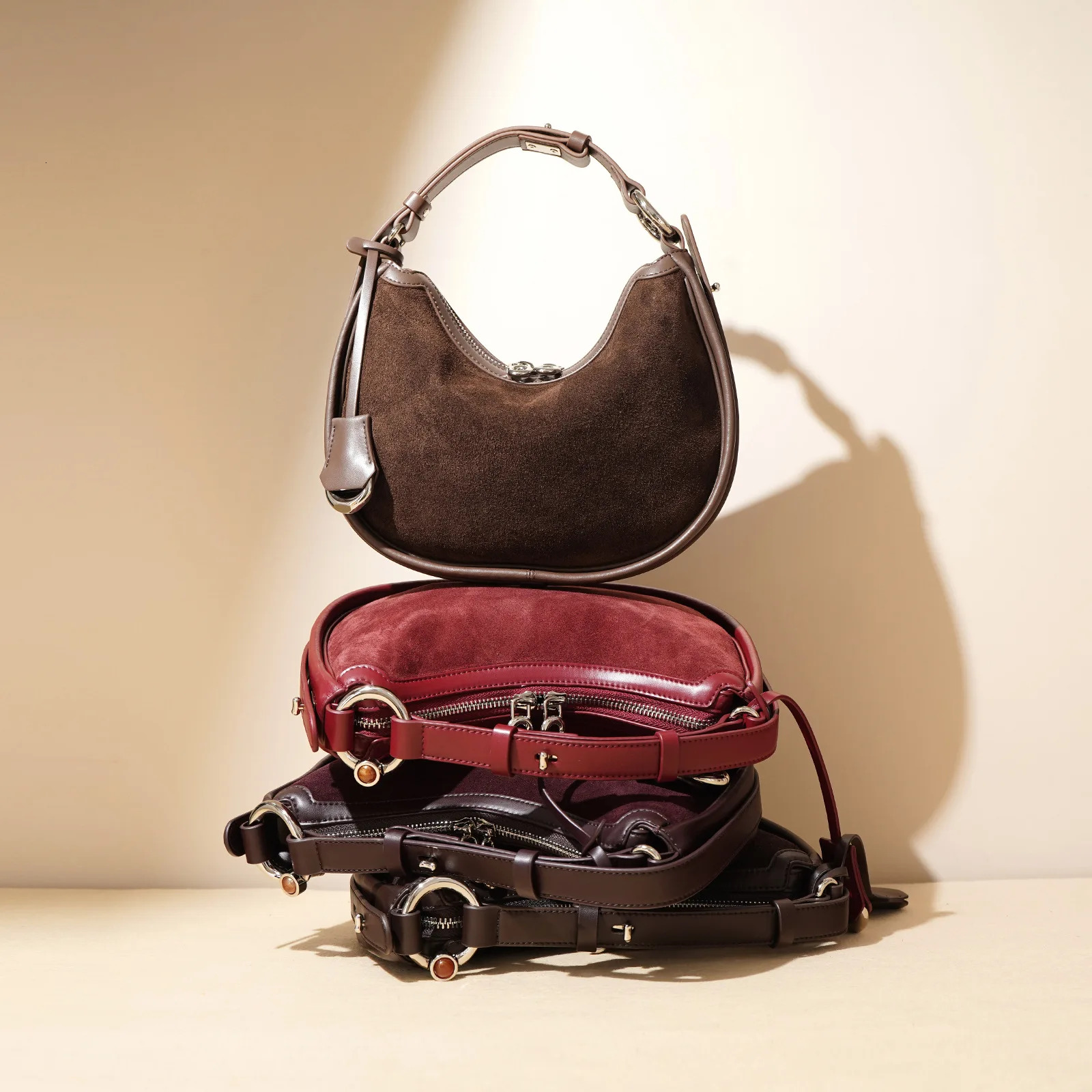 Half Moon Bags Women Designer Handbags Suede Cowhide Patchwork Shoulder Crossbody Retro Underarm Bag For Fall Winter Genuine Leather Hasp BagVoyage