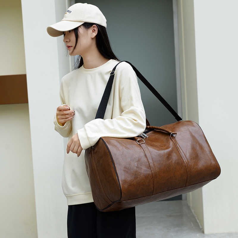 Hand Luggage Bag for Men Large Capacity Fitness Travel Bag Textured Pu Korean Version Business Travel Fashion Crossbody Bag for Women