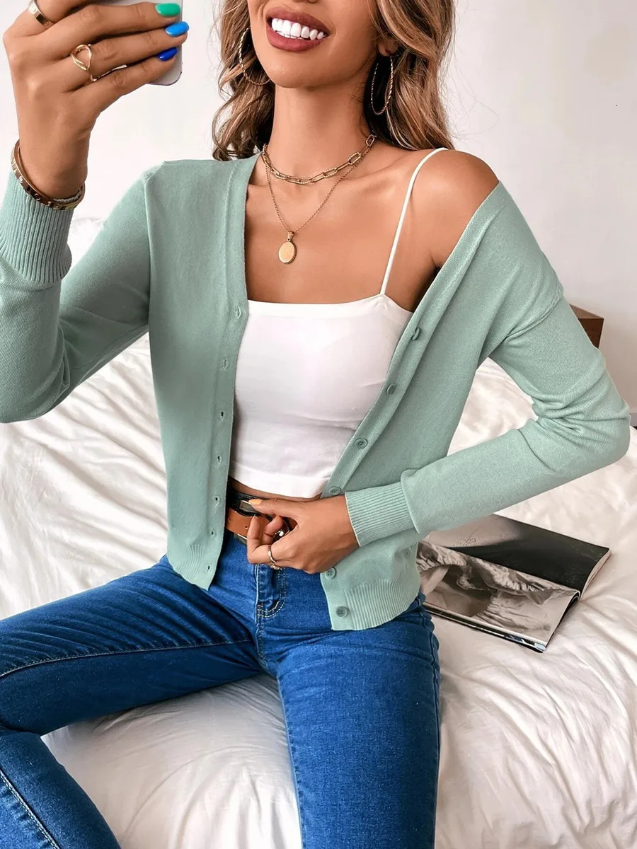Autumn Winter Women Long Sleeve Solid Button Front V Neck Cardigan Femme Korean Fashion Vintage Knit Soft Cashmere Sweater Top 241112