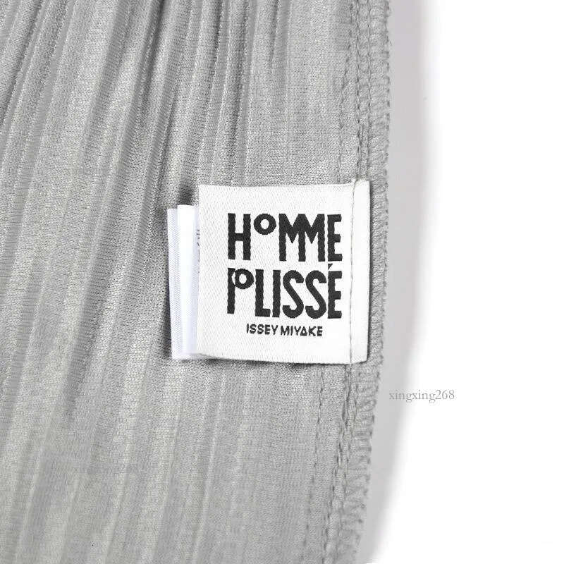 Men's Pants Solid Color Pleated HOMME PLISSE Men Women Joggers Drawstring Trousers Sweat