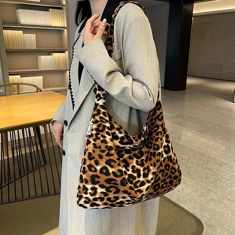 Leopard Print Canvas Womens Handbag Large Capacity Communicating Handbag Womens Shoulder Bag 241111