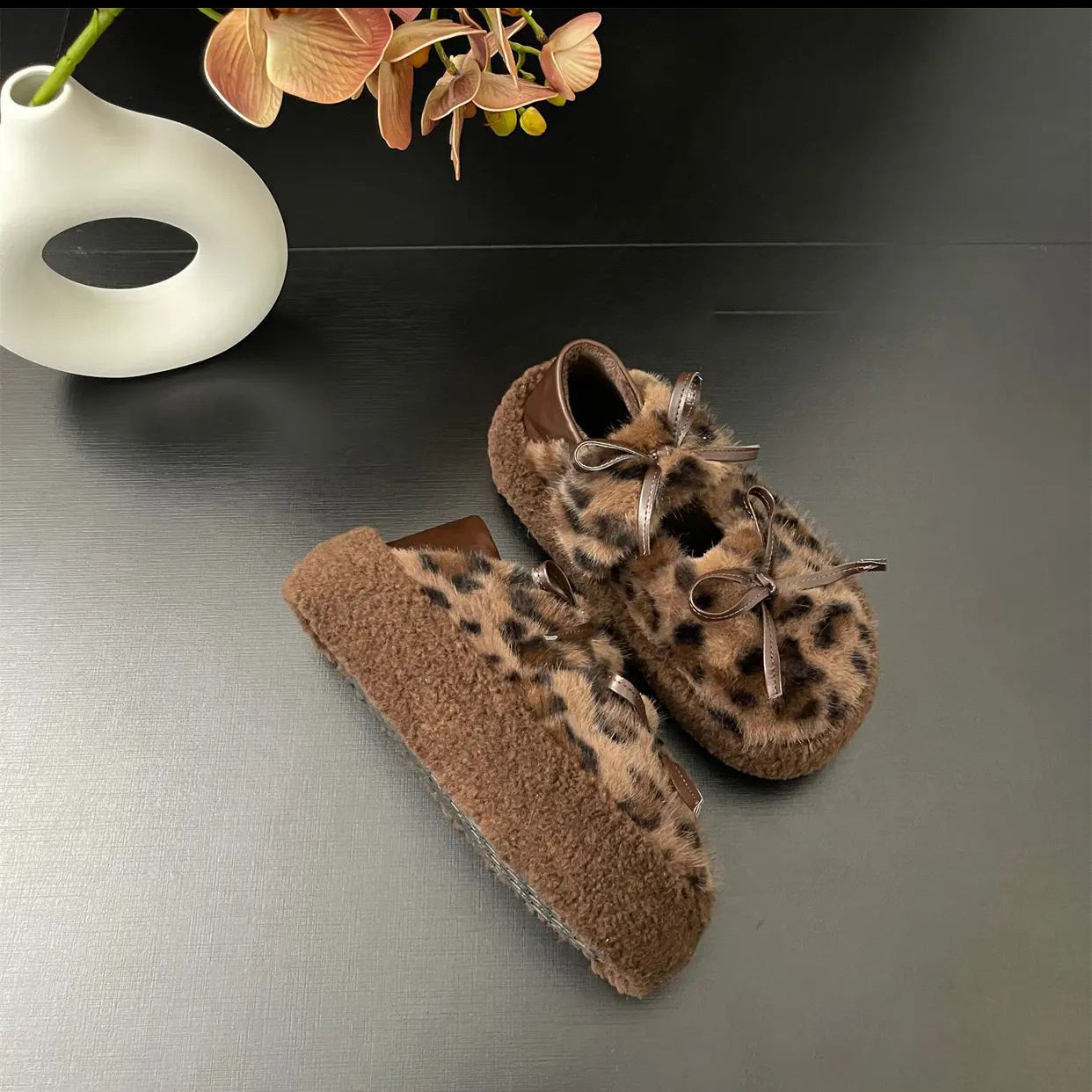 Size Large Loafers Women Low Heels New Designer Leopard New Print Walking Comfort Retro Single Shoes atos Mujer