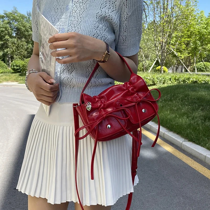 Casual Solid Interior Compartment Shoulder Bags Wrinkled Flap Pocket Bags for Women Zipper Pu Womens Handbags 241111