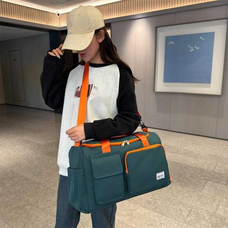 Travel Bag Womens Sports Fitness Yoga Bag Large Capacity Short Distance Travel Luggage Bag Pregnant Womens Delivery Bag