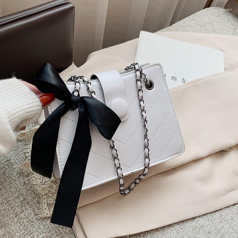 Bag Women's Trendy Autumn And Winter Large Capacity Textured Rhombus Chain Messenger All-match Shoulder Small Square zhanyishengli