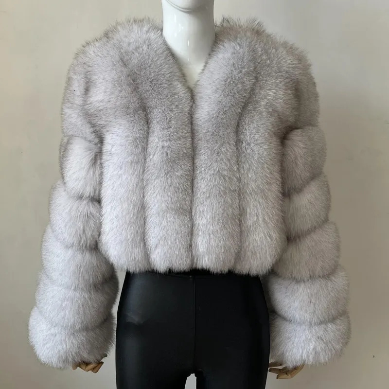 Short Style Real Fox Fur Coat Winter Woman Natural Warm Fashion 241112