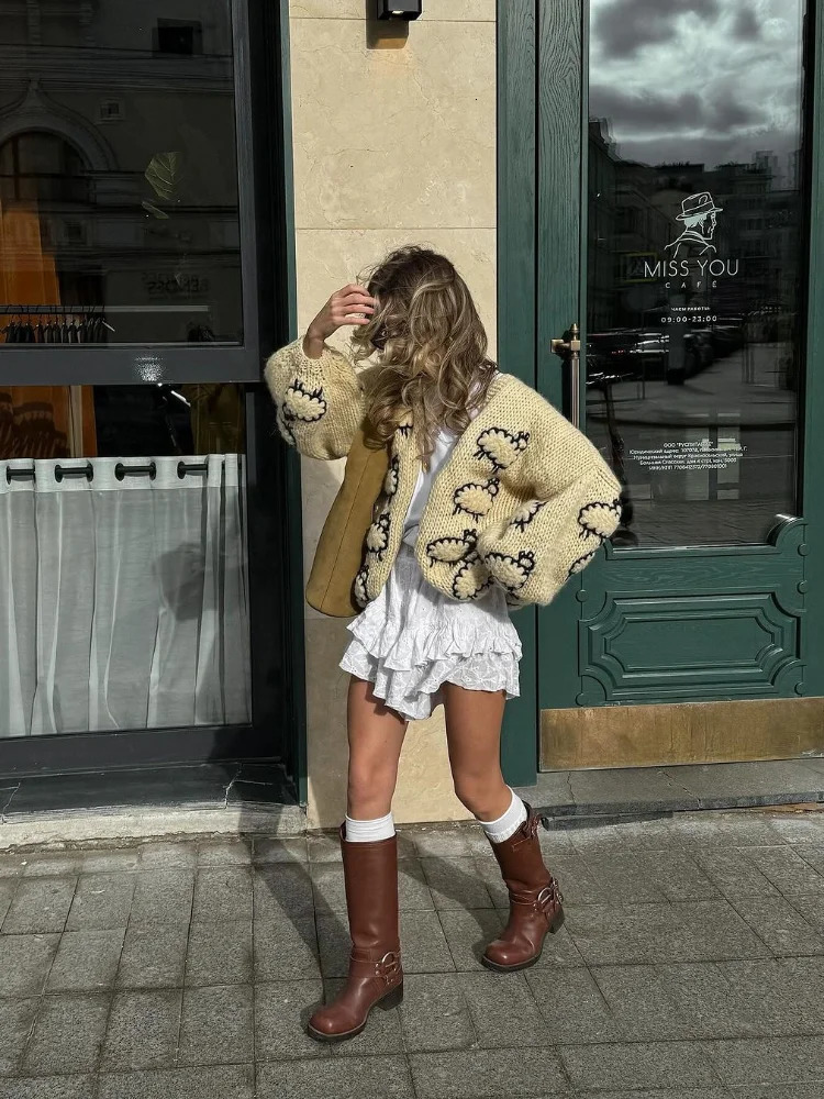 Knitted V-neck Casual Sheep Womens Cardigan Single Breasted Long Sleeved Contrasting Sweater Female Commuting High Streetwear 241112