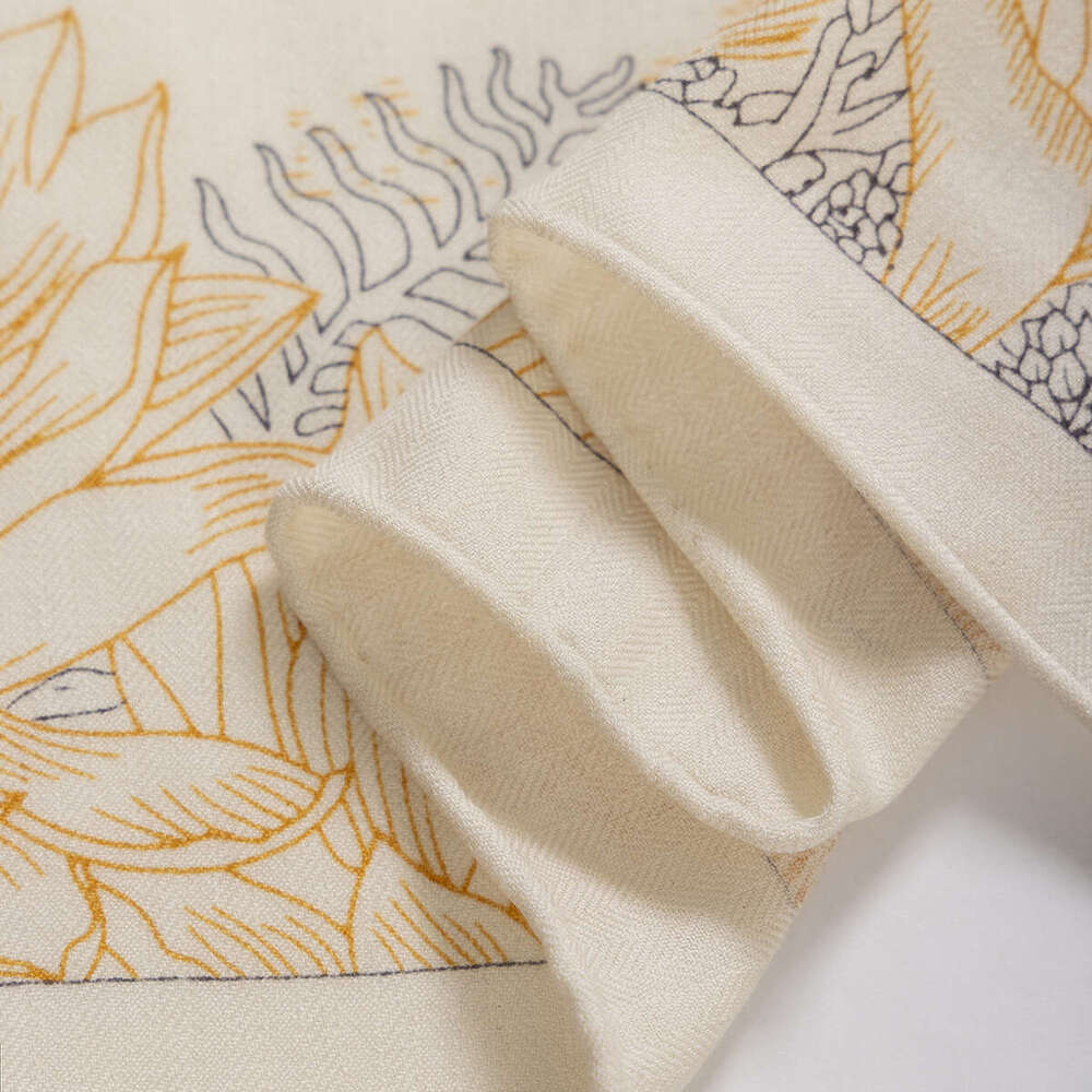 Trcal Rainforest Fubao Fashion Silk Cashmere Women's Winter High end Versatile Warm Wool Square Scarf Shawl