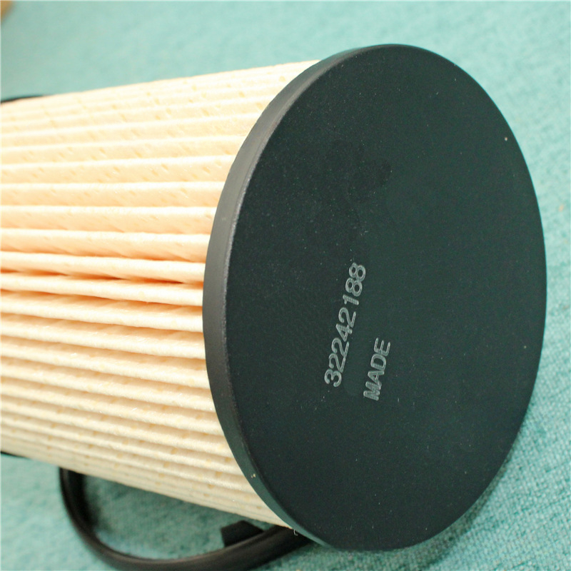 Car Engine Fuel Filter Kit 32242188 For V40 V60 I V70 III XC60 XC70 C30 C70 S40 S60 S80 II D3 D4 D5 AWD 2.0 2.4 Hybrid