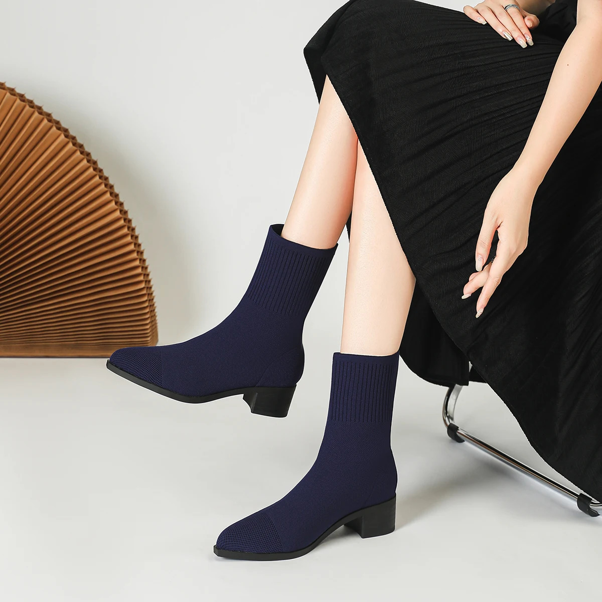 Womens boots 2024 large fashionable knitted non slip rubber sole boots heel height 5cm 241112