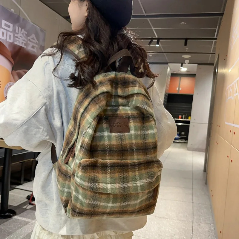 Lattice Vintage Couple Canvas Bag South Korean Harajuku Large Capacity School Backpack Unisex Plaid Ins 241111