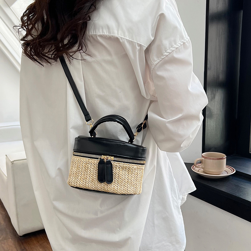 Summer for Women Straw Shoulder Bags Rattan Crossbody Beach Woven Top Handle Bag Box Raffia Casual Handbags