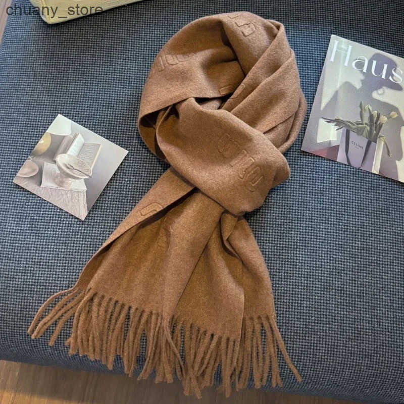 Scarves High quality wool scarf for women autumn solid color simple classic cashmere muffler womens new warm shawl L240910