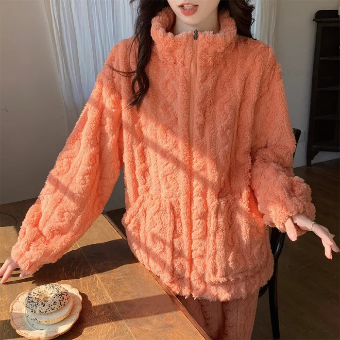 Large size flannel sleepwear set for autumn and winter womens sleepwear Trouser set thick coral fleece high neck casual wear 241112