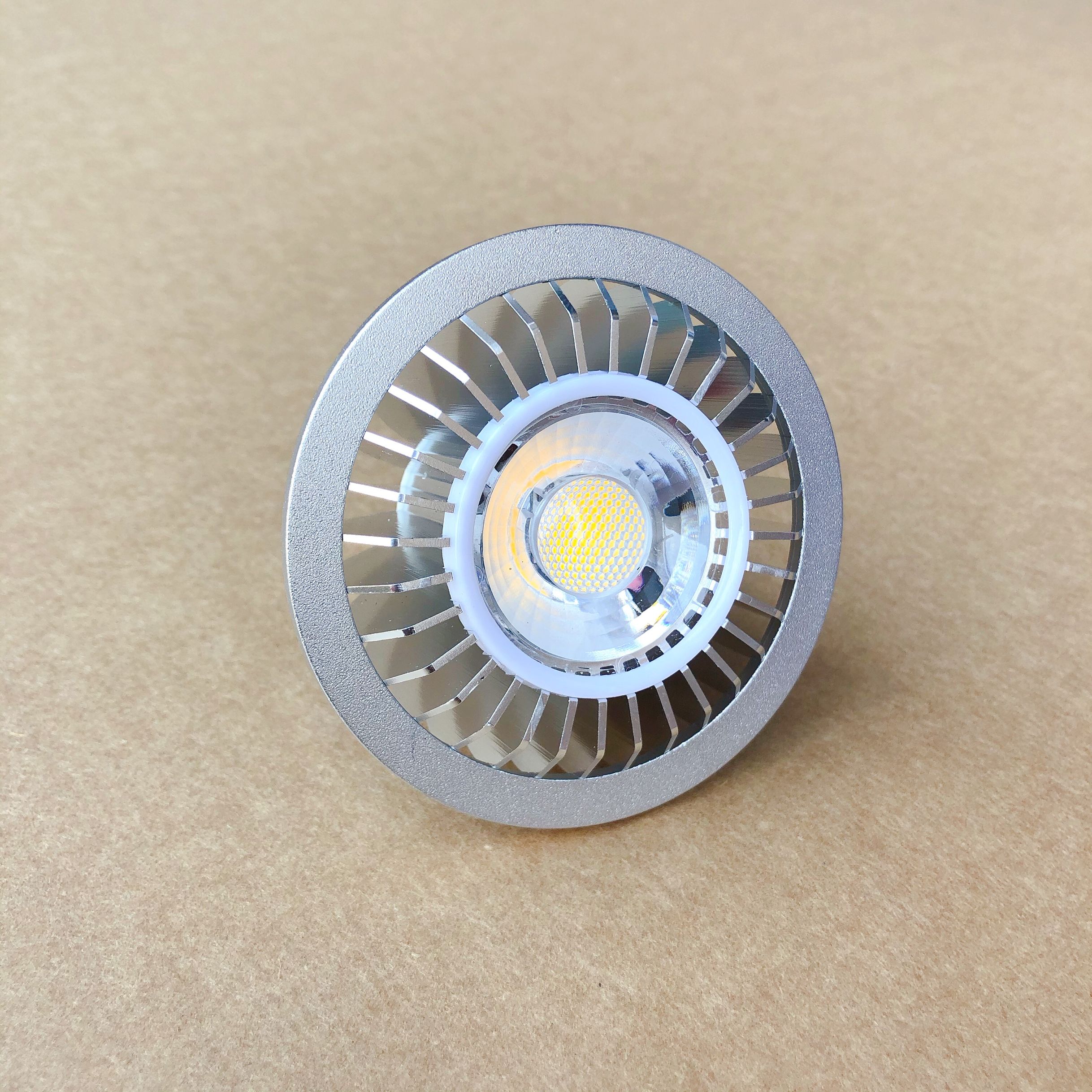 AR70 LED Spotlight Dimmable 7W COB BA15D LED Bulb Lamp Spot Light AC85-265V DC12V LED Bulb Light for Home Commerical Lighting