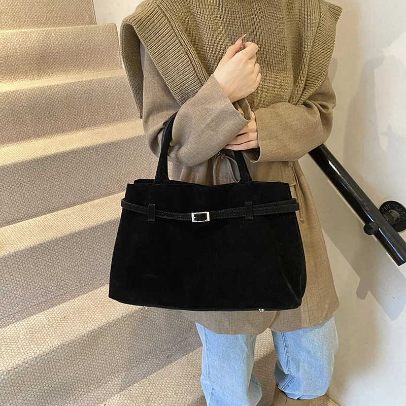 LEFTSIDE Large PU Leather Underarm Bags for Women Winter Y2K Fashion Shopper Shopping Shoulder Tote Bag Handbags 241111