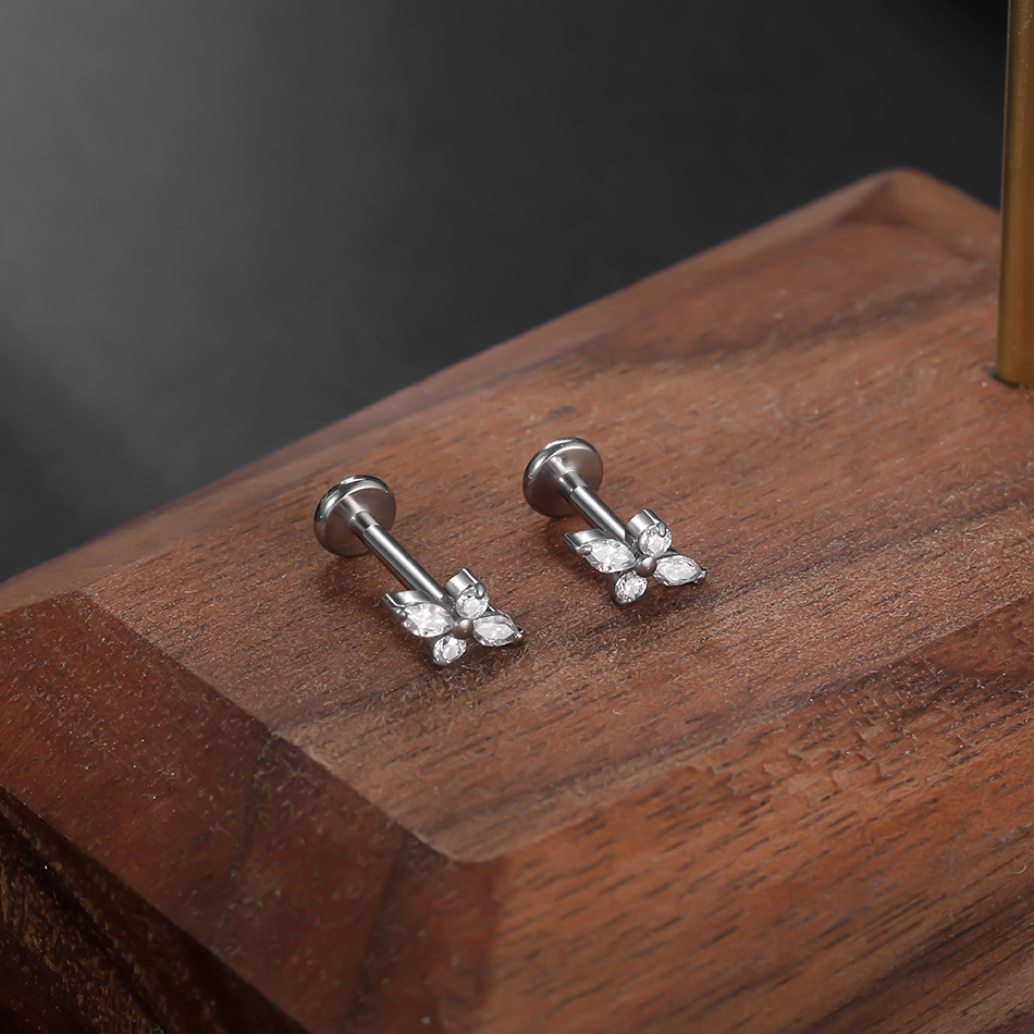 ASTM F136 Titanium Labret Piercing Lip Ring Paved CZ Flower Top Flat Back Stud Earrings Helix Cartilage Medusa Tragus Jewelry