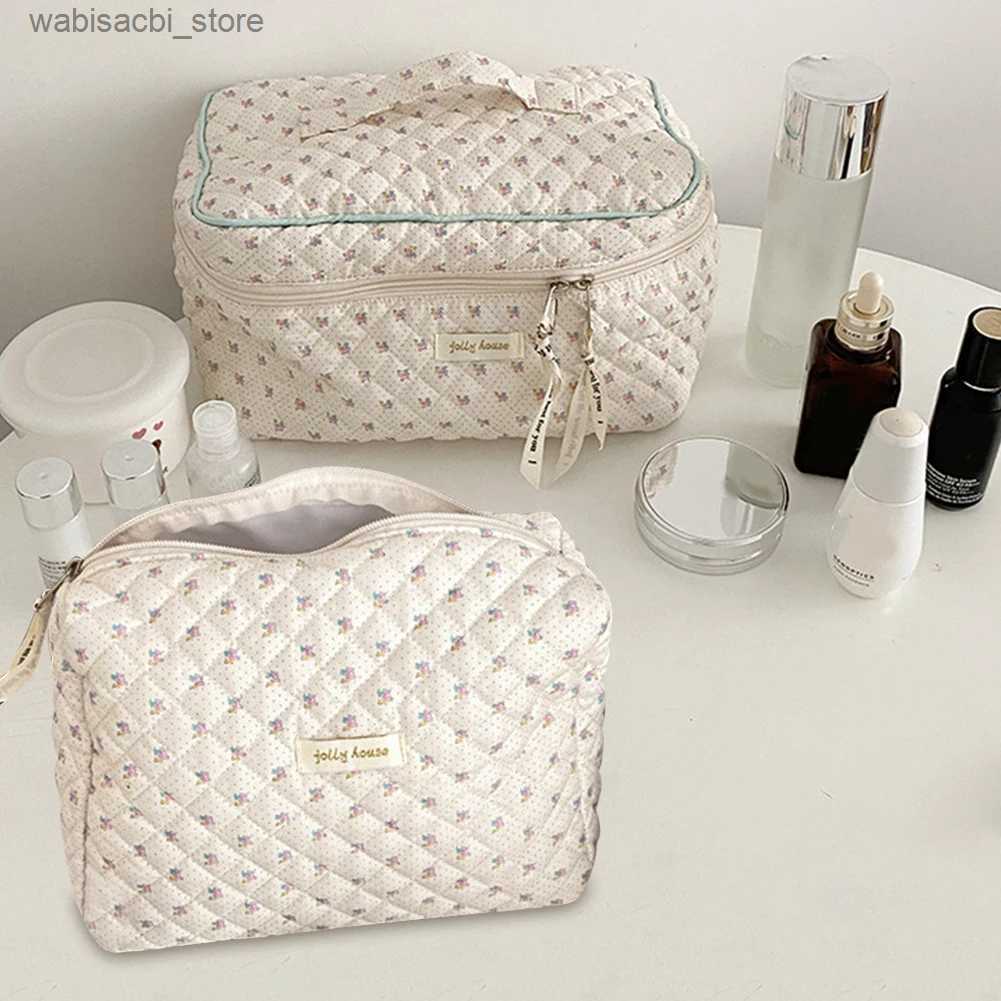 Cosmetic Bags Women Make Up Organizer Pouch with Zipper Cute Makeup Pouch Cotton Floral Printed Large Capacity Female Girls Storage Bag Set L49