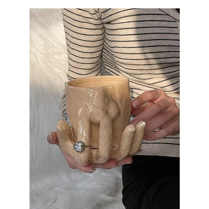 Mugs Coffee Cup Creative Personality Fun Nose Picking Ceramic Cup Home Decoration Teasing Friends Birthday Gifts Wedding Gifts 241108 CL250214