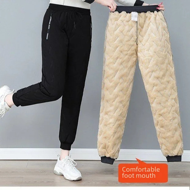 Thick wool lined cotton corrugated pants suitable for middle-aged and elderly women casual winter mens clothing windproof and warm 241112