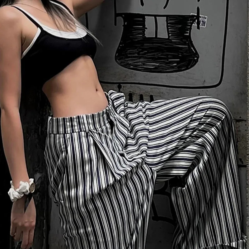 American street style black and white stripes contrast color low waist cargo pants low waist loose straight leg casual pants 241112