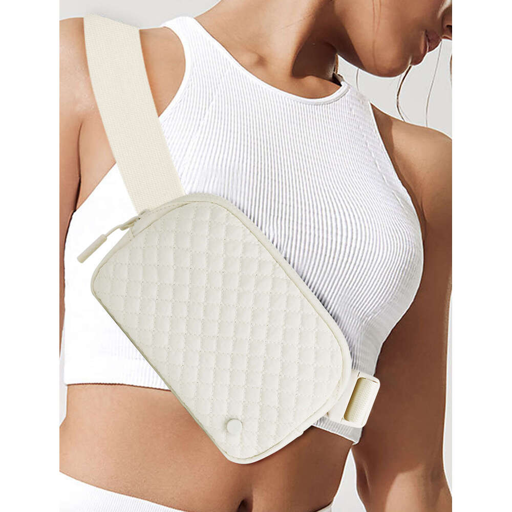 Quilted bag Fanny pack nylon waterproof chest cover outdoor sports running