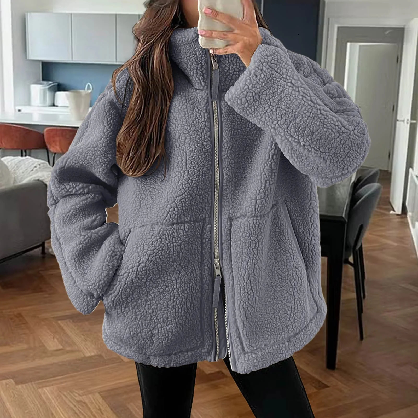 Womens camouflage wool jacket casual long sleeved oversized Sherpa warm jacket double zipper winter teddy jacket pocket jacket 241112