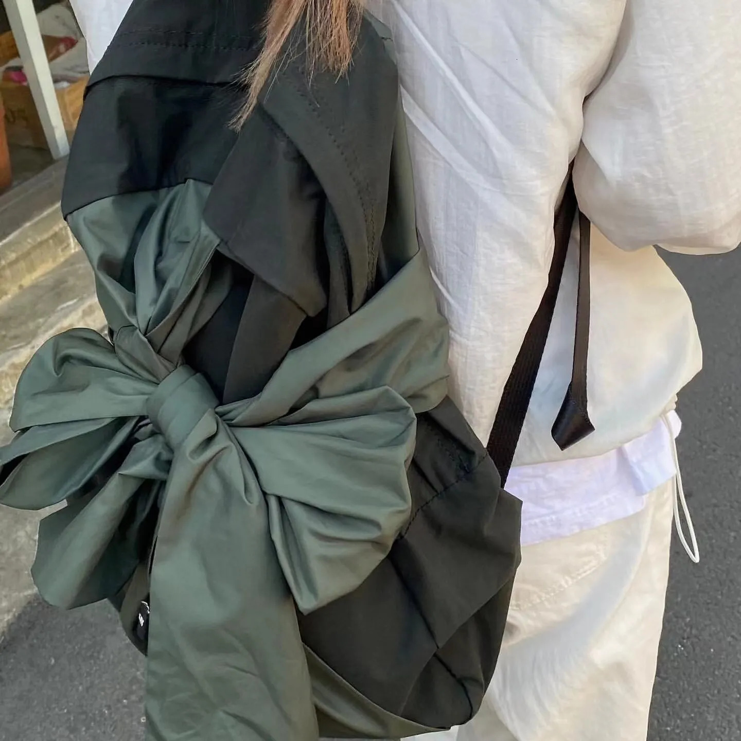 Female Y2k Bow Backpack Large Capacity Korean Fashion Pink Backpack Nylon Waterproof Travel Bag Harajuku Ins 241111