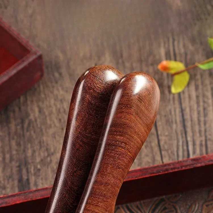 Customized sandalwood comb solid peach wood carved hair brush suitable for friends lovers family gifts long straight and smooth W241112