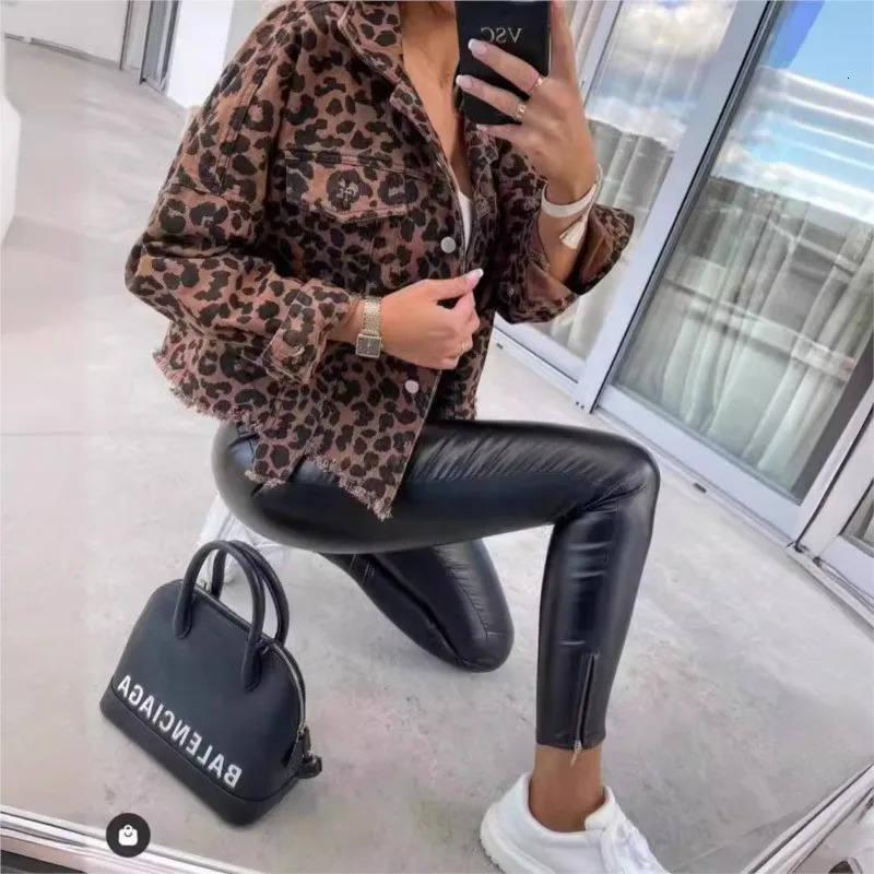 Fashionable womens leopard print denim jacket womens casual lapel button chest pocket jacket denim jacket 241112