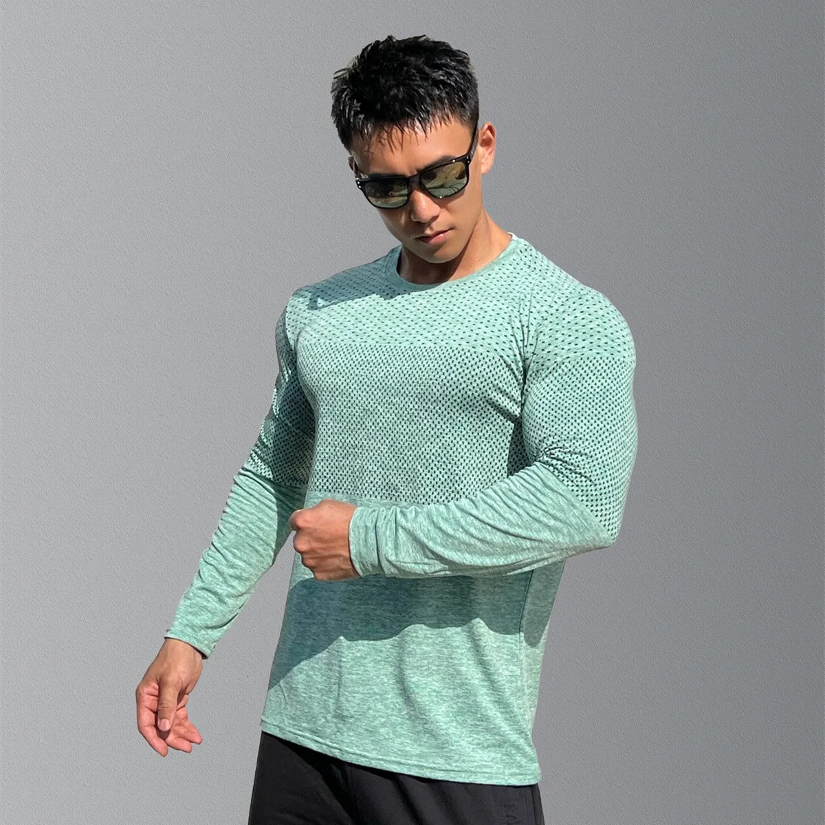 Gym Fitness Quick Dry Shirt Men Running Sport Long Sleeves T-shirt Trackwear Tee Tops Autumn Male Bodybuilding Training Clothing 241112