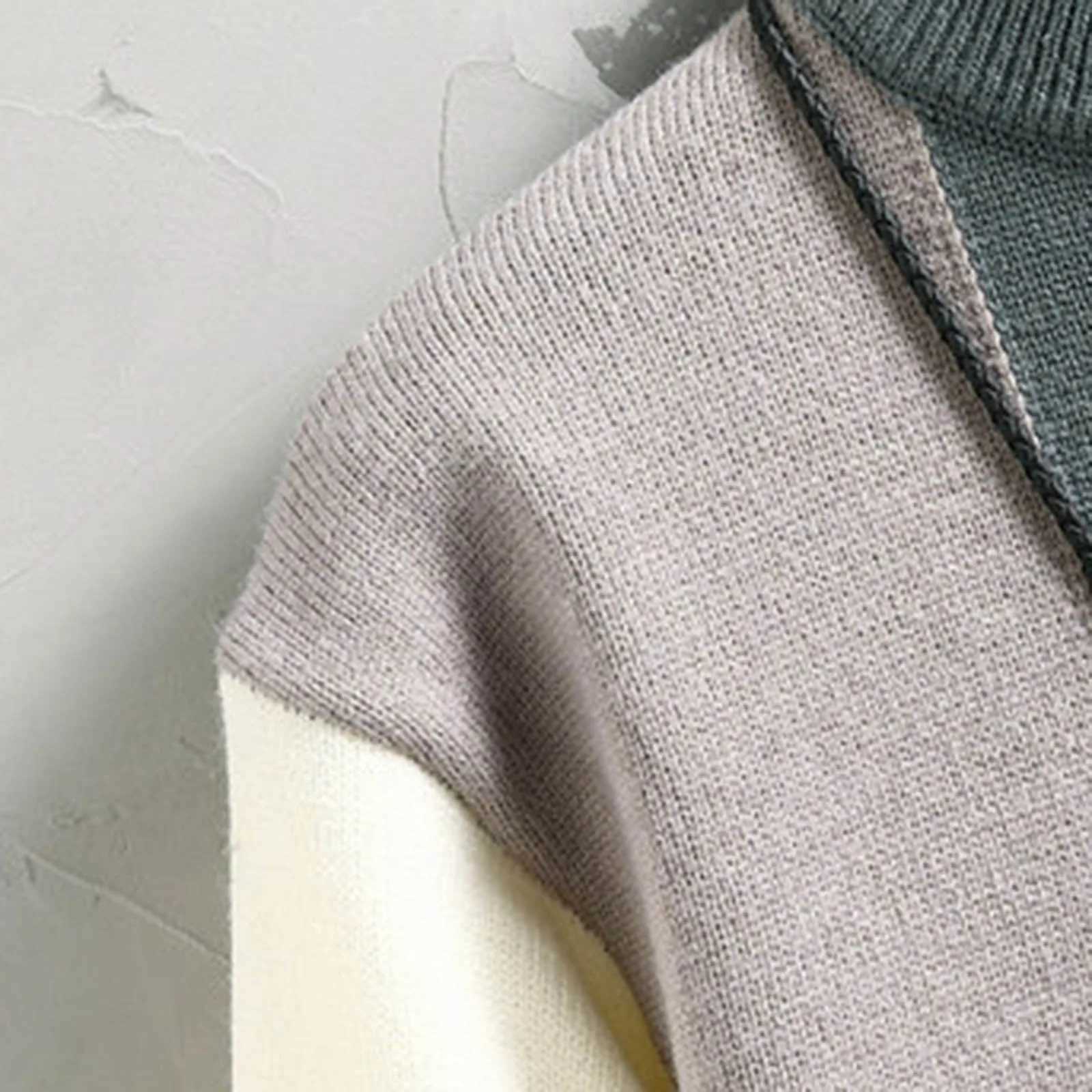 Mens lightweight sweater casual fashion trend half turtle neck long sleeved sweater vintage clothing colorful building block decal W2411111