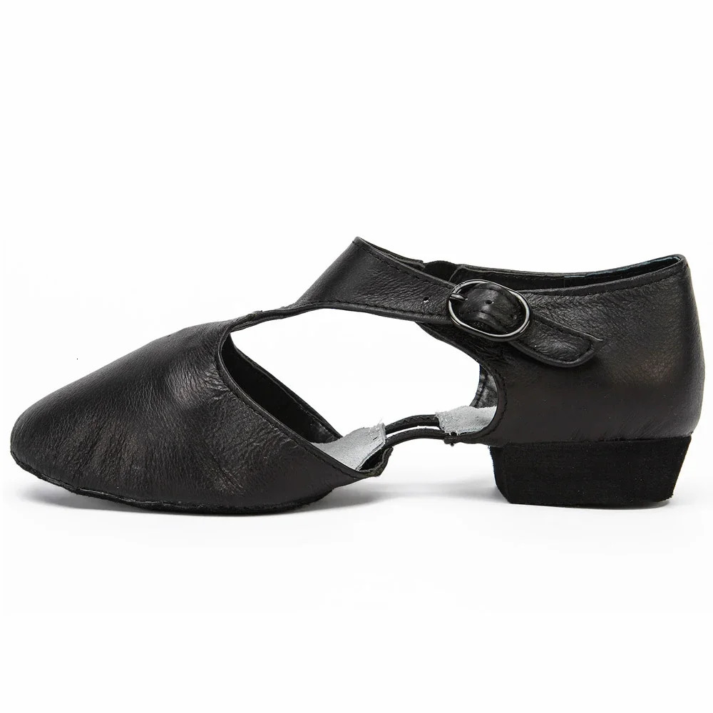 Genuine leather elastic jazz dance shoes for women T-belt ballet lyrical dance shoes teacher dance sandals Excel shoes 241111