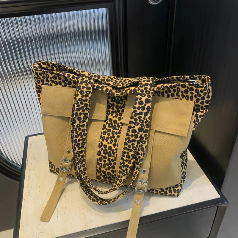 Womens Portable One Shoulder Versatile seller High Capacity Personalized Handbag 241111