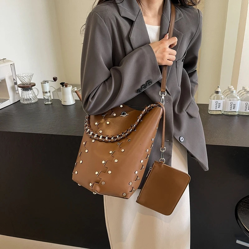 2 Pcsset Rivets n Small Crossbody Bags For Women Fashion Females Bucket Bag Lady Shoulder Handbags And Purses 241111