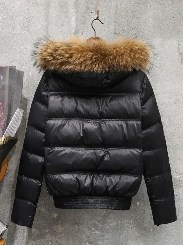 Fashion Big True Raccoon Fur Winter Coat Womens Hooded Short Warm Inflatable Jacket Waterproof Womens White Duck Down Park 241112